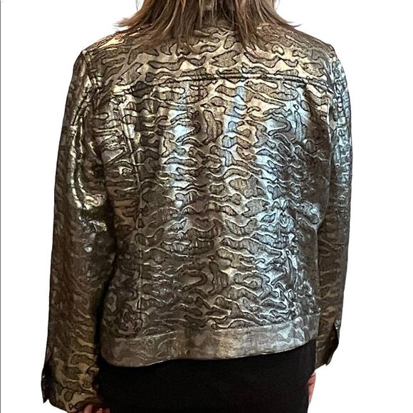 CHICO’S SILVER/BLACK JACKET - Picture 3 of 12